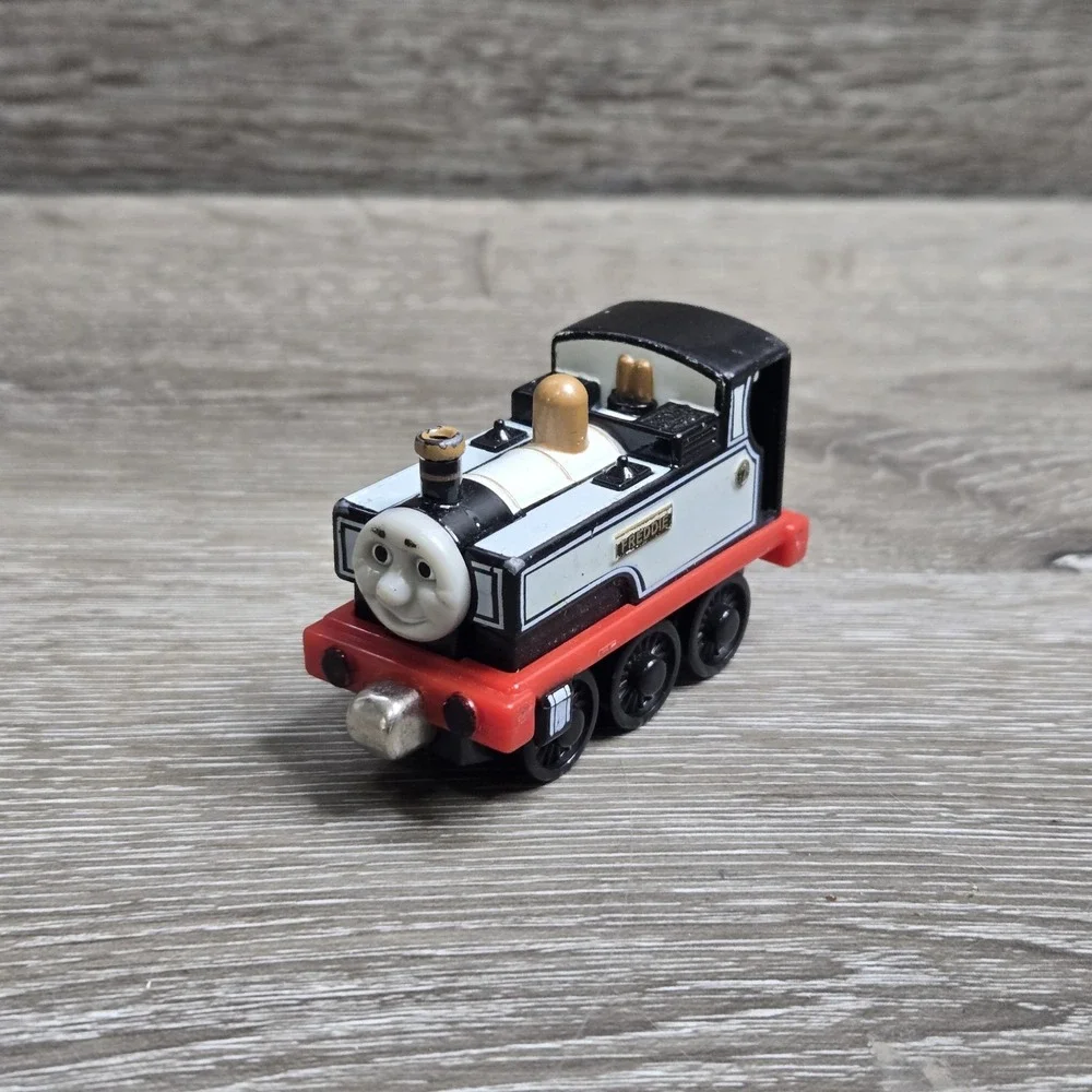 Fearless Freddie 2006 Thomas the Train & Friends Take Along Die Cast Take & Play